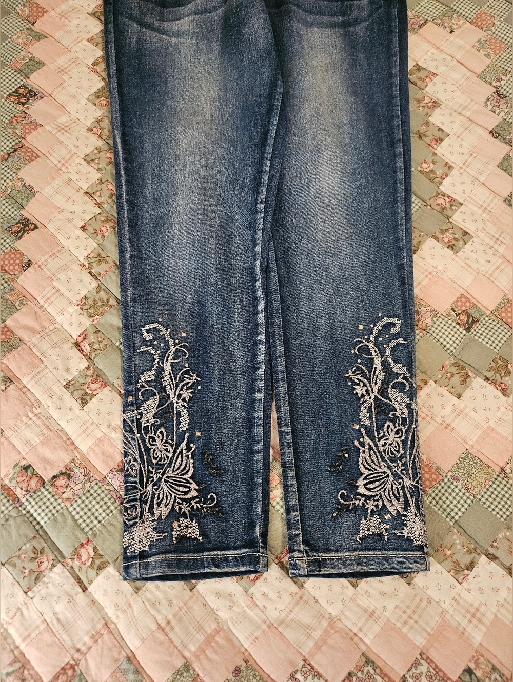 Dkin -High Rise Jeans with Silver Embroidery/Sequine Applique Legs- Size 12 - Picture 6 of 10